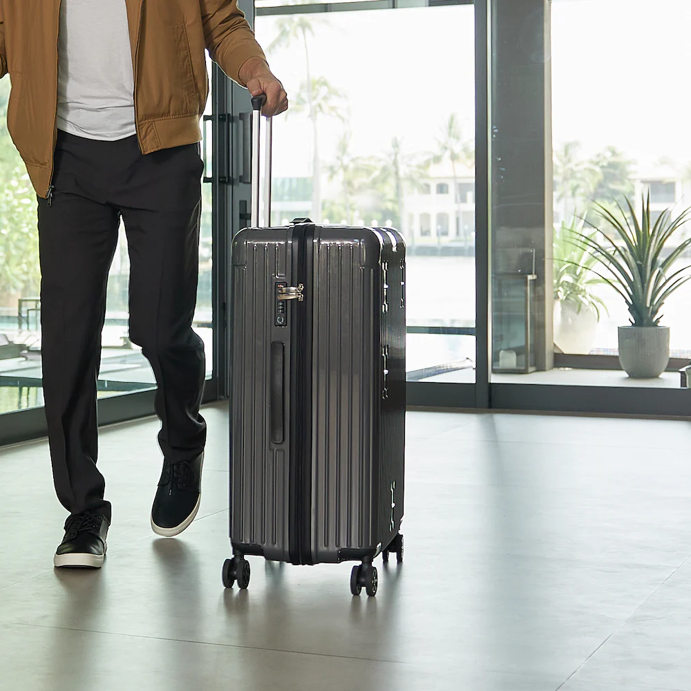 Check-In Luggage - Image 19